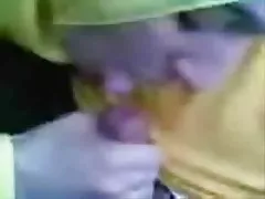 Video khiêu dâm bằng miệng